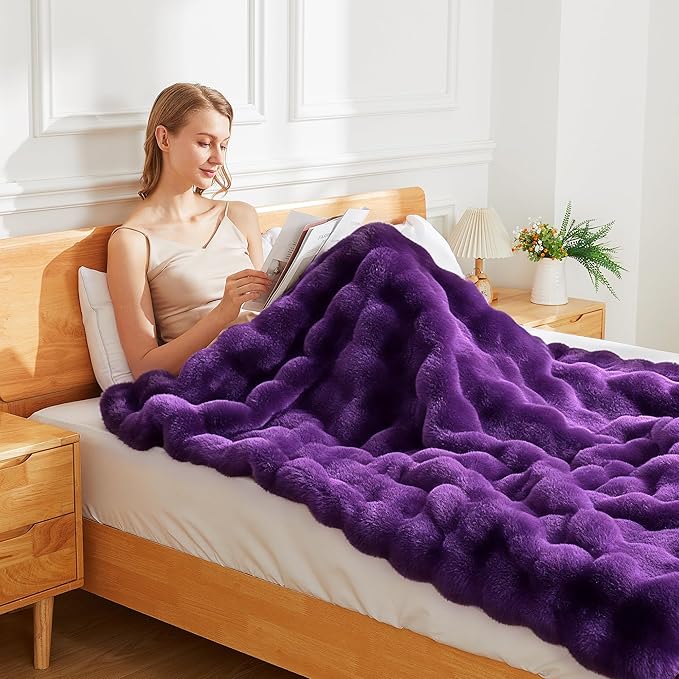 Latepis Faux Fur Twin Purple Blanket Plush 60x80 Inch Cute Fluffy Warm Bubble Blankets for Couch Bedroom Soft Blankets for All Seasons Cozy Blanket for Woman Gift, 860GSM