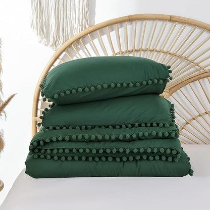 YIRDDEO Queen Comforter Set - Comforter Queen Size Sets with Ball Pom Fringe, Soft Bedding Set for All Seasons - 3 Pieces, 1 Comforter (90"x90") & 2 Pillow Shams (20"x26"), Emerald