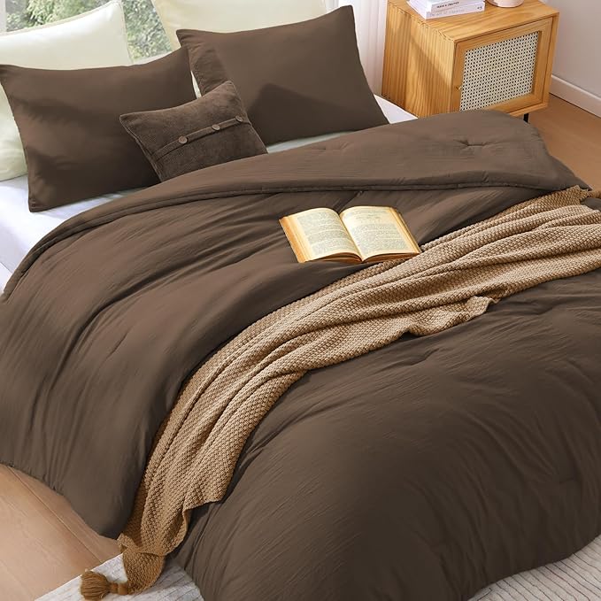 WRENSONGE Queen Comforter Set - 3 Pieces Prewashed Chocolate Brown Comforter Soft Lightweight for All Seasons,Down Alternative Comforters Queen Size with 2 Pillow Shams