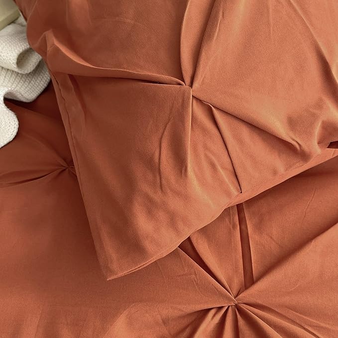 Maple&Stone Twin Comforter Set, 5 Pieces Twin Bedding Sets, Pinch Pleat Bed in a Bag Twin with Comforter, Sheets, Pillowcase & Sham - Burnt Orange