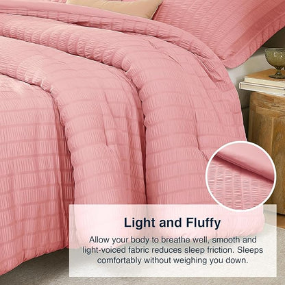 Full Size Comforter Set Peach Pink,3PCS Seersucker Lightweight Bedding Comforter for All Season, Full Size(82''×86'' Comforter & 2 Pillowcases)