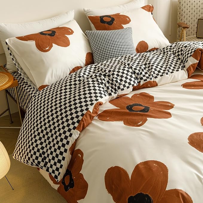 CLOTHKNOW Brown Floral Queen Comforter Set 3Pcs Sunflower Bedding Comforter Sets Black White Plaid Comforter Botanical Comforters with 2 x Pillow Cases