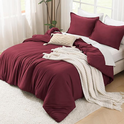 Litanika Burgundy Red Comforter Set Full Size, 3 Pieces Lightweight Solid Bedding Comforter Set, All Season Fluffy Bed Set (79x90In Comforter & 2 Pillowcases)