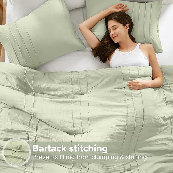 Comfort Spaces Sage All Season Lightweight Comforter Set - 3 Piece Pintuck Pleated Bedding Set, Extra Soft Pre-Washed Microfiber, Shams, King/Cal King