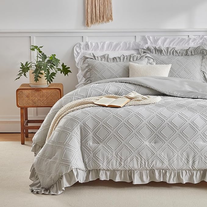 Flysheep Tufted Grids Ruffle Comforter Set Twin Size, 3 Pieces Light Grey Vintage Farmhouse Shabby Chic Comforters, Jacquard Boho Bohemian Bedding Set for Kids (1 Ruffled Comforter+ 2 Pillow Shams)