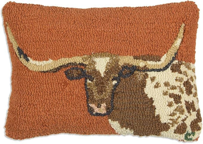 Chandler 4 Corners Artist-Designed Longhorn Steer Hand-Hooked Wool Decorative Throw Pillow (14 IN x 20 IN) Wildlife Pillow for Couches & Beds - Easy Care & Low Maintenance - Nature & Wilderness Pillow