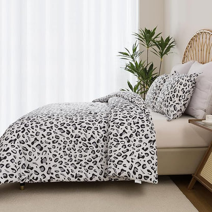 Caressma White Leopard Print Comforter Set, Twin Size 2 Pieces for All Seasons, Untamed Wilderness Style Comforter with Pillowshams, Ultra Soft Microfiber