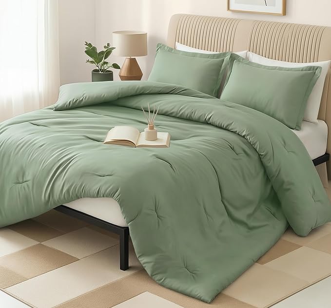 King Comforter Set 3 Piece Sage Green by Utopia Bedding, Comforters King Size, Bedding Comforters Sets, Down Alternative Soft Bed Set, 1 Comforter (90 x 102 inches) 2 Pillow Shams (20 x 36 inches)