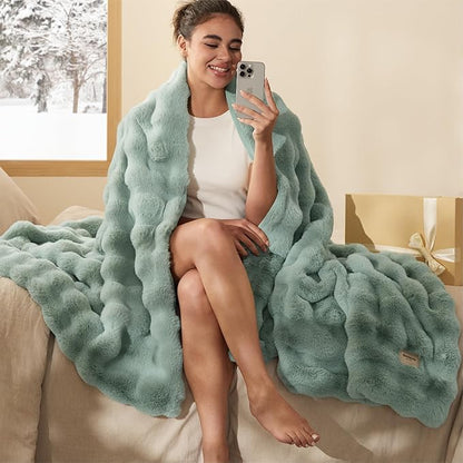 Bedsure GentleSoft Fluffy Fuzzy Twin Blanket, Soft Cozy Fleece Faux Fur Blanket, Pink Decorations Minky Velvet Couch Cover, Thick Warm Plush Women Men Birthday Gifts, 870GSM, Sage Green