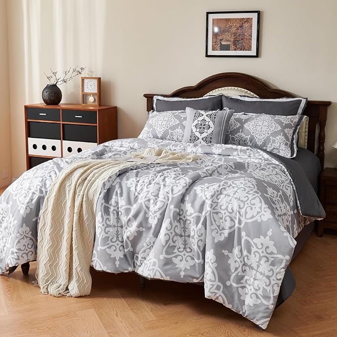 EVENHUG King Comforter Set 7 Pieces Lightweight Soft Queen Size Comforters for All Season Floral Bedding Sets Bed in a Bag with Flat Sheet and Fitted Sheet Pillowcases (104"x90")
