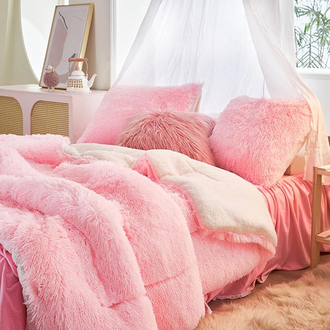 UOZZI BEDDING Pink Faux Fur Comforter Set Queen 3 Pieces - 1 Shaggy Comforter Set 90x90 and 2 Pillowcases, Ultra Soft and Easy Care Luxury Plush Shaggy Duvet Set for Girls Women Princess Style