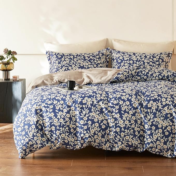 Navy Floral Cotton Comforter Queen Size 3PC - Elegant White Flowers Pattern on Blue，Taupe Back, Lightweight Bedding Sets with Ultra-Soft Alternative Fill, (1 Comforter, 2 Pillowshams)