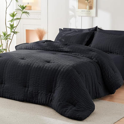 HYMOKEGE Black Oversized Queen Comforter Set Seersucker 7 Pieces, All Season Luxury Bed in a Bag for Bedroom, Bedding Set with Comforter, Sheets, Pillowcases & Shams