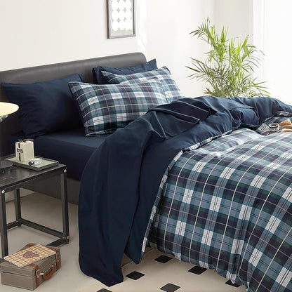 Wake In Cloud - Plaid Comforter Set, Scottish Tartan Check Geometric Modern Pattern Printed, Soft Lightweight Bedding, 3 Pieces, Navy Green, Queen Size