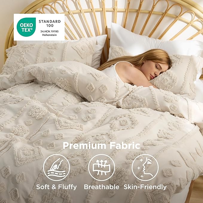 Bedsure Boho Tufted Beige Comforter King Size, GentleSoft™ 3 Pieces Boho Farmhouse Decor Bedding, Exquisite Shabby Chic Bedding for All Seasons, 1 Bed Comforter, 2 Pillow Shams, 104x90 Inches