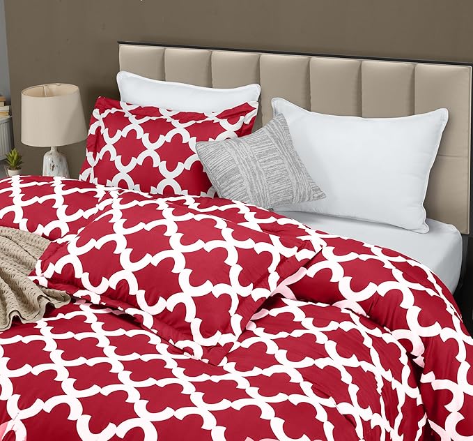 Queen Comforter Set 3 Piece Red by Utopia Bedding, Printed Comforters Queen Size, Bedding Comforters Sets, Down Alternative Soft Bed Set, 1 Comforter (88 x 88 inches) 2 Pillow Shams (20 x 26 inches)