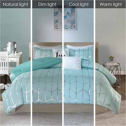 Intelligent Design Raina King / Cal King Comforter Set, Soft Microfiber Comforter Set King, Modern Geometric Metallic Bed Set, 5 Pieces College Bedding Comforter Set with 2 Shams, 2 Toss Pillows Aqua