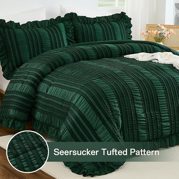 WONGS BEDDING Queen Size Comforter,Christmas Emerald Green Boho Comforter Set Queen,Shabby Chic Bedding Set for Bed, 3 Pieces Soft Lightweight Farmhouse Comforter for All Season 90"×90"