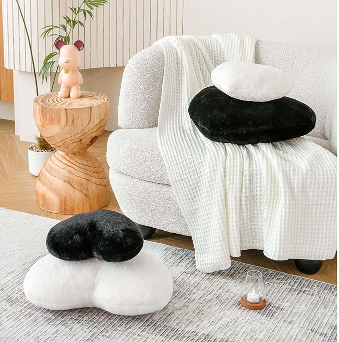 Black Heart Pillows, Cute Heart Decorative Pillow, Heart Shaped Throw Pillows for Bed, Faux Rabbit Fur Plush Hoom Decor Pillow Cushion for Chair Sofa Living Room (Mini 12.9" x 9.8")