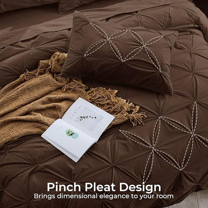 Sasttie Full Size Comforter Set, 7-Piece Bed in a Bag Double, Pintuck Bedding Set for All Season, Includes Comforter, Flat Sheet, Fitted Sheet, Pillowcases and Pillowshams, Dark Brown