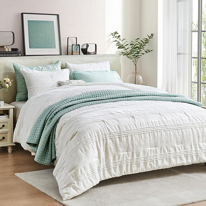 Wonderful White Comforter Set King, Clipped Jacquard Striped Cotton Lightweight Comforter with Pillow Shams, Fluffy Bedding Set for All Season