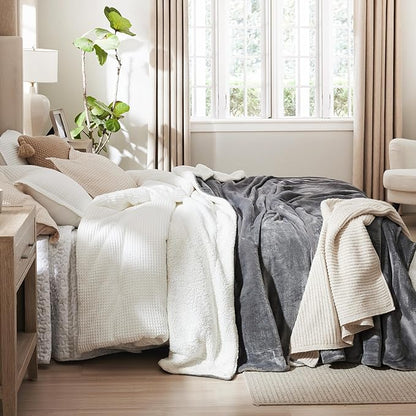 Bedsure GentleSoft Sherpa Fleece Blankets King Size for Bed - Thick and Warm Throw for Women and Men, Non-Heated, Soft Fuzzy Plush King Blanket for Winter, Grey, 108x90 Inches