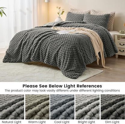 Simple&Opulence Fluffy Faux Fur Comforter Set, Plush Fuzzy Minky Bedding Set, 3 Pieces Warm Soft Comforter Bedding Set for Winter - 1 Shaggy Comforter with 2 Pillow Shams(Queen, Grid - Dark Grey)