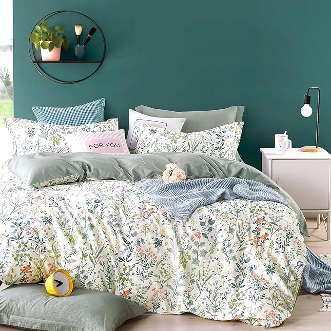 Floral Cotton Comforter Queen Size - Botanical Wildflower Pattern with Soft Pestel Accents on White, Textured Dusty Green Back, 3PC Lightweight Bedding Set with Down Alternative Fill(90"×90")