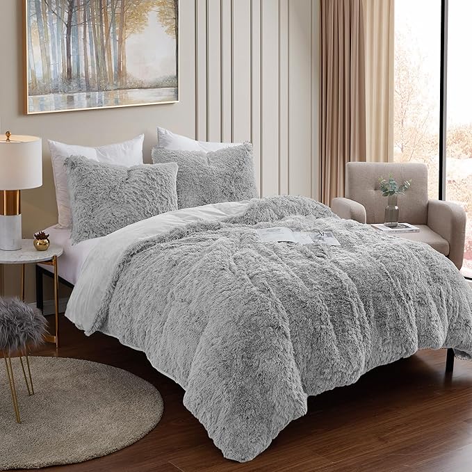 Twin Size Luxury Faux Fur Comforter Set - Soft & Breathable 5-Piece Bedding Collection - 1 Comforter, 1 Fitted Sheet, 1 Flat, 1 Pillowcase, 1 Pillow Sham - Deep Pocket - Premium Quality, Silver