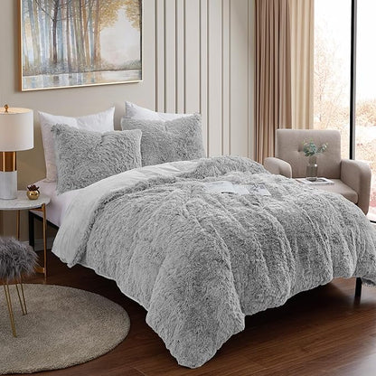 Twin Size Luxury Faux Fur Comforter Set - Soft & Breathable 5-Piece Bedding Collection - 1 Comforter, 1 Fitted Sheet, 1 Flat, 1 Pillowcase, 1 Pillow Sham - Deep Pocket - Premium Quality, Silver