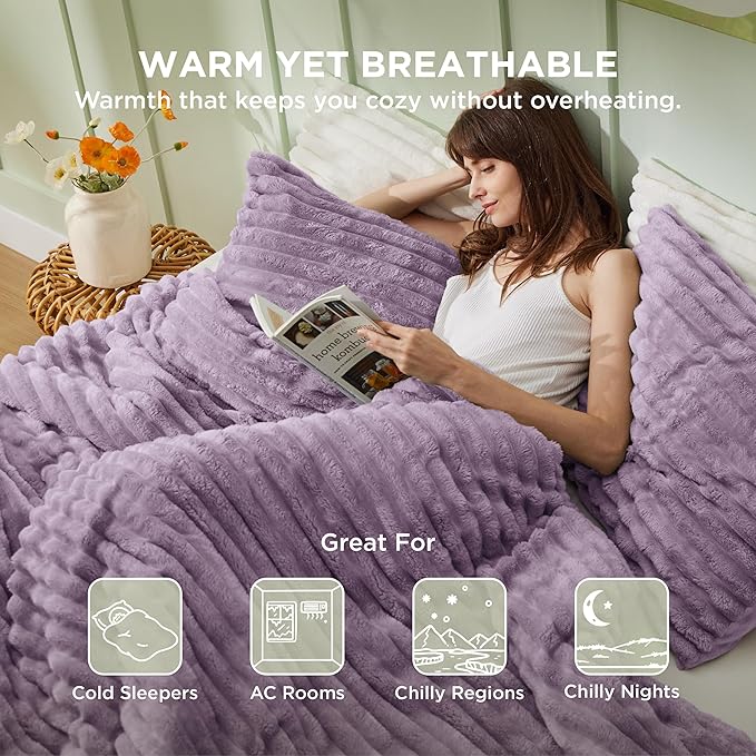 Bedsure King Size Comforter Set - GentleSoft™ 3 Pieces Fluffy Double-Side Fleece Comforter Set, Cozy Striped Room Decor Aesthetic, Luxury Light Purple King Bedding with 2 Pillowcases, 104x90 Inches