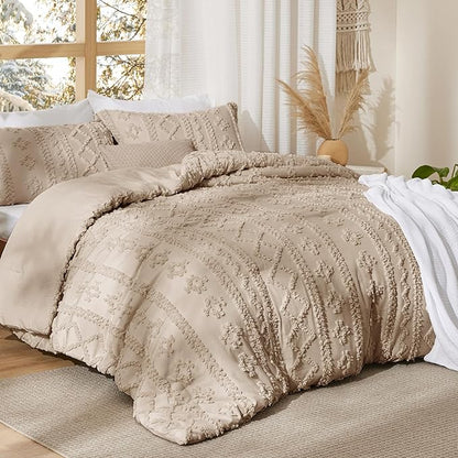 Bedsure Tufted Boho Comforter Set Oversized Queen - Khaki Boho Bed Set, GentleSoft™ 3 Pieces Farmhouse Shabby Chic Embroidery Bedding, Gifts for Woman, Soft Jacquard Comforter for All Seasons