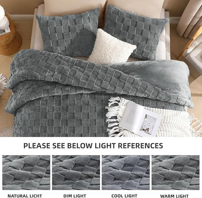Litanika Fluffy Full Size Comforter Set Light Grey，3 Pieces Warm Sherpa Fleece Winter Bedding Set, Jacquard Checkered Plush Fuzzy Bed Set(1 Comforter, 2 Pillowcases)