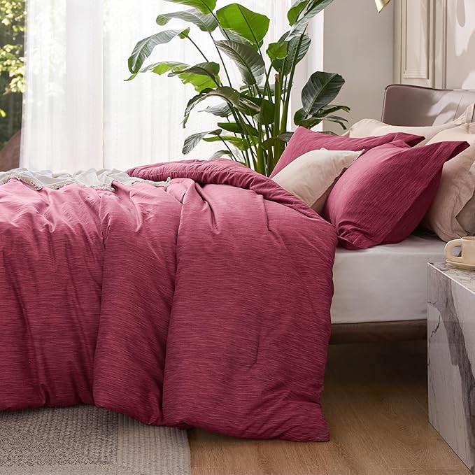 Bedsure Twin/Twin XL Comforter Set - Dark Red Soft Bedding for All Seasons, Cationic Dyed Bed Set, 2 Pieces, 1 Twin Size Comforter (68"x88") and 1 Pillow Sham (20"x26"+2")