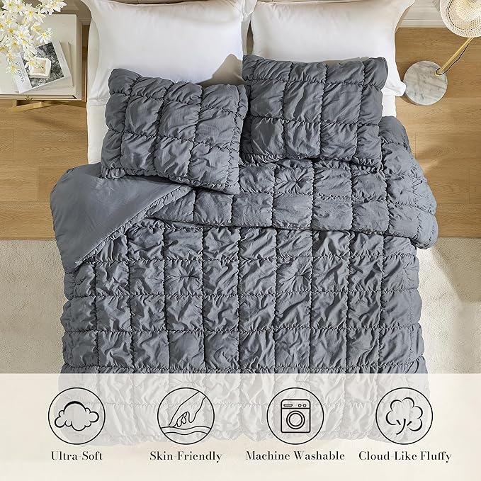 Amélie Home Queen Comforter Set, 3 Pieces Grey Bubble Bedding Set for All Season, Ultra Soft Cozy Comforter, Farmhouse Luxury Gift for Women Home Decor