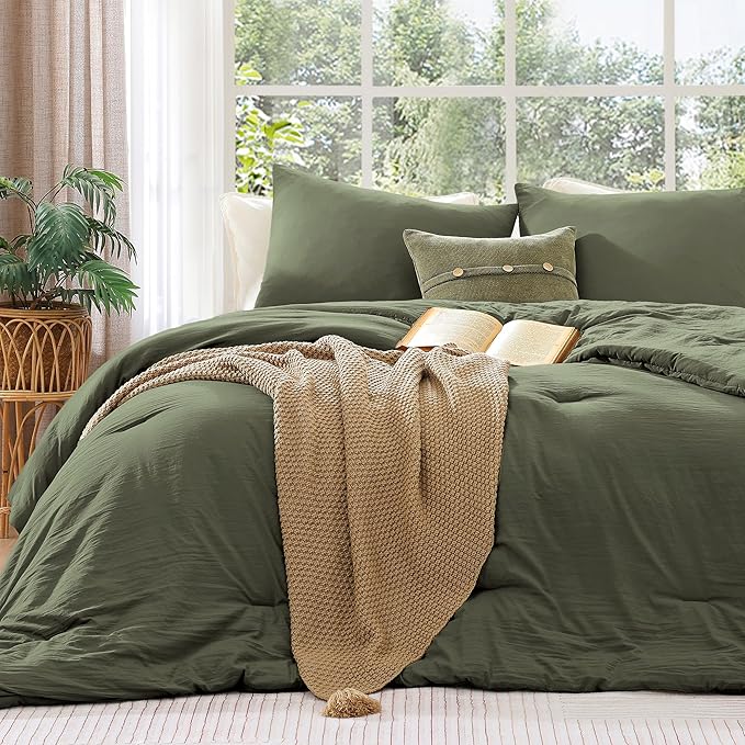 WRENSONGE Super King Comforter Set - 3 Pieces Prewashed Olive Green Comforter Soft Lightweight for All Seasons,Down Alternative Comforters Super King Size with 2 Pillow Shams