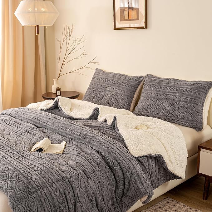 Ultra-Soft Warm Plush Reversible Sherpa Fleece King Comforter - Grey Cal/Cal King - Thickened 3D Jacquard Boho Bedding Down Comforter Set Fluffy Surface for Cozy Autumn and Winter Nights