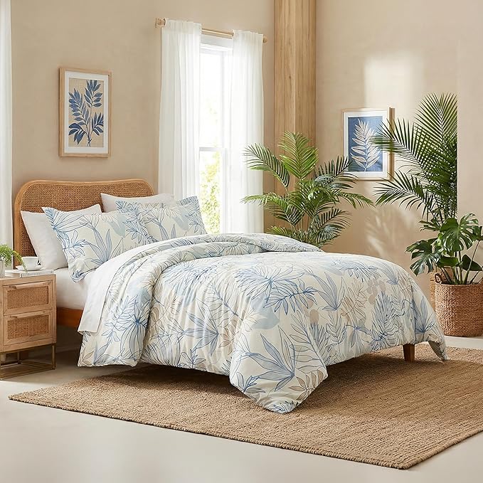 Southshore Fine Living, Inc. 2-Piece Twin Bed Set, All Season Comforter with 2 Pillow Sham, Comfy Microfiber Fabric, Down Alternative, Matches Home Decor, Twin/XL Bedding Sets, Tropical Leaf Blue