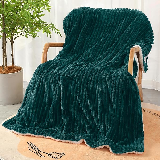 Electric Blanket Heated Twin Blanket, Super Soft Flannel & Sherpa Electric Twin Blanket with 6 Fast Heating Levels, 10 Hours Auto Off & OverHeat Protection, Machine Washable, 62'' X 84'', Deep Green