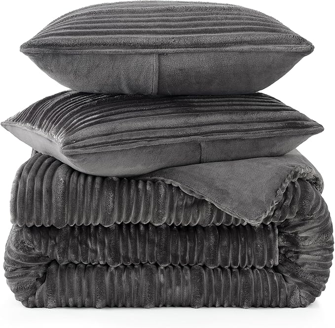 Amélie Home Luxury Flannel Fleece King Size Comforter Set,Soft Warm Striped Plush Bedding Set for Winter, 3 Pieces, 1 Cozy Comforter with 2 Pillowcases, Charcoal Gray, 106"x90"
