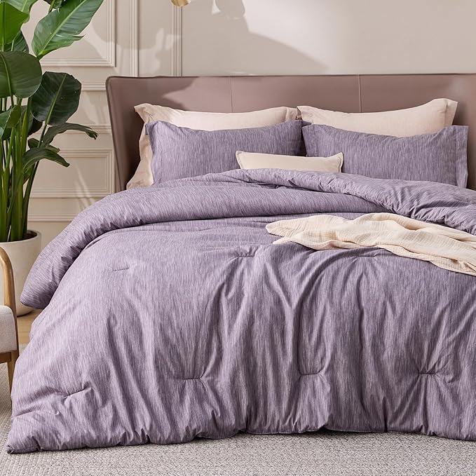 Bedsure Queen Comforter Set - Dark Red Comforter Queen Size, Soft Bedding for All Seasons, Cationic Dyed Bedding Set, 3 Pieces, 1 Comforter (90"x90") and 2 Pillow Shams (20"x26"+2")