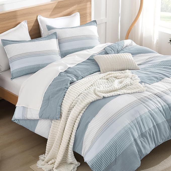 Litanika Light Blue California King Comforter Set - 3 Pieces Cal King Oversized Lightweight Summer Colorblock Stripe Bedding Set (104x96In, 2 Pillowcases)