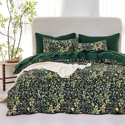 Wake In Cloud - Floral Comforter Set, Shabby Chic Cottage Garden Botanical Flower Style with Elegant Wildflower Pattern, Soft Lightweight Bedding, 3 Pieces, Dark Green, Twin/Twin XL Size