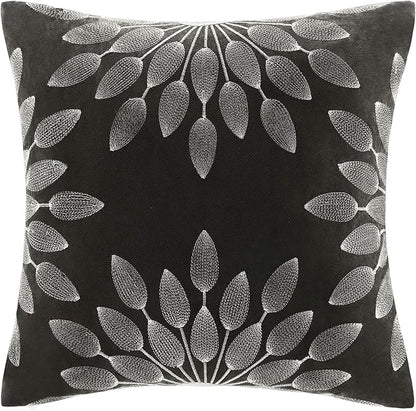 Madison Park - Palmer 7 Piece Comforter Set - Black and Gray - California King - Pieced Microsuede - Includes 1 Comforter, 3 Decorative Pillows, 1 Bed Skirt, 2 Shams