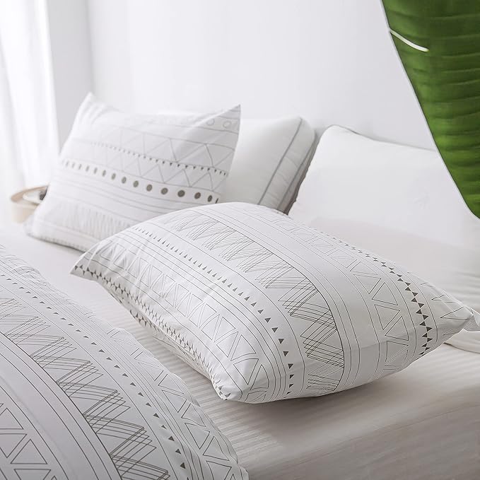 White Geometric Comforter Sets Queen, Boho Bedding Aztec Striped Arrow Pattern,Lightweight Soft Microfiber Down Alternative Comforter Bed Set