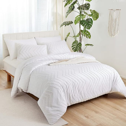 YIRDDEO White Comforter Set 3Pcs, Boho Full Size Bedding Set, Vertical Tufted Bed Set, Lightweight Neutral Bedroom Set (1 Comforter 2 Pillowcase)