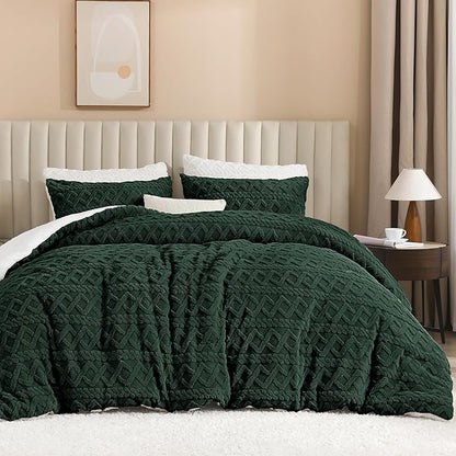 Andency Fluffy Sherpa King Comforter Set Dark Green, Super Soft Emerald Green Fleece Warm Bedding for Winter, Luxury Jacquard Boho Thick Fuzzy Plush Bed Set 3 Pieces(1 Shaggy Comforter, 2 Pillowcases)