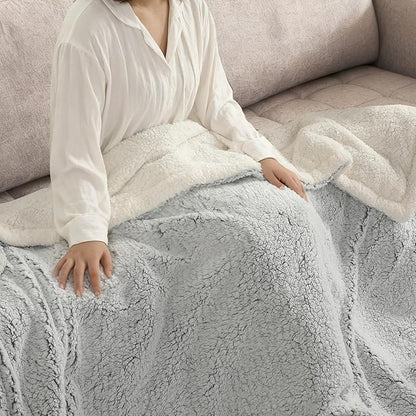 Electric Heated Blanket Full Size 72"×84" with 9 Heating Levels & 1-10Hs Auto Off，Double Sided Plush Sherpa, Energy Efficient, Machine Washable, for Couch & Bed, Light Gradient Blue