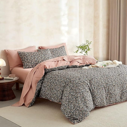 Wake In Cloud - Floral Comforter Set with Sheets, Cute Vintage Flower Cottagecore Aesthetic for Women Teen Girls, 5 Pieces Bed in a Bag, Black, Twin Size