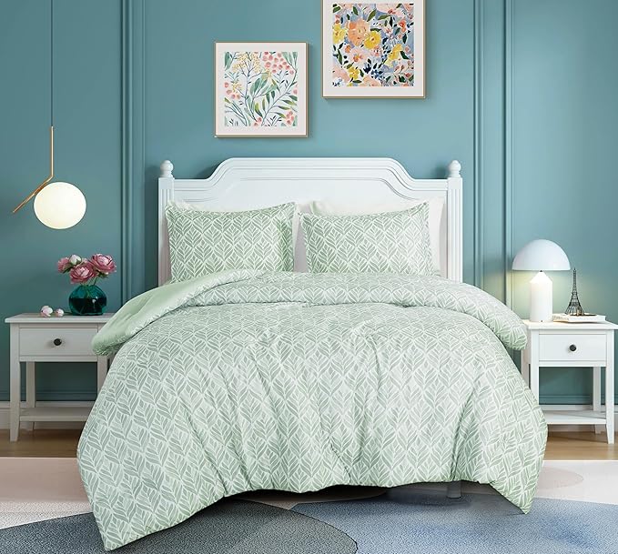 Chezmoi Collection Medina 3-Piece Tranquil Leaf Comforter Set King - Soft Green White Leaves Printed Microfiber Lightweight Bedding Set for All Season